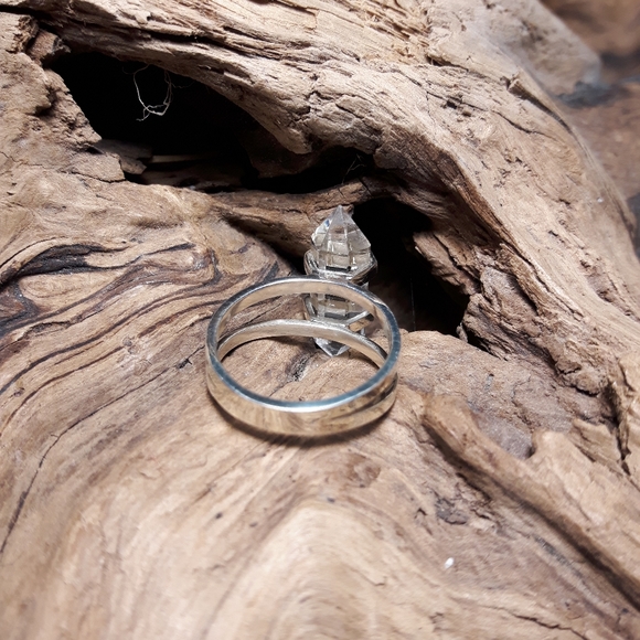 Sterling silver clear quartz ring - Picture 3 of 7